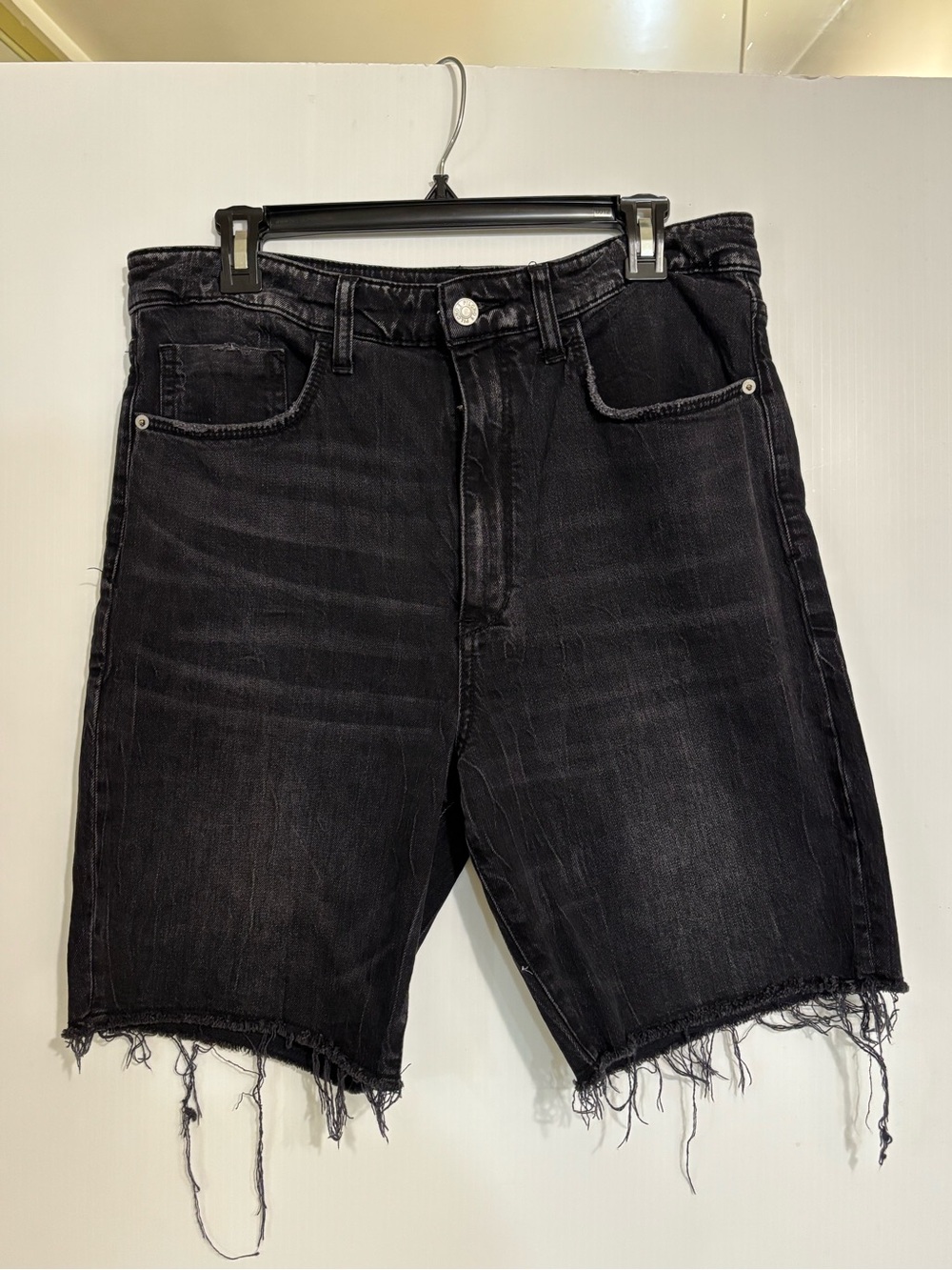 Anthropologie Women  Black Distressed Denim Jean Shorts